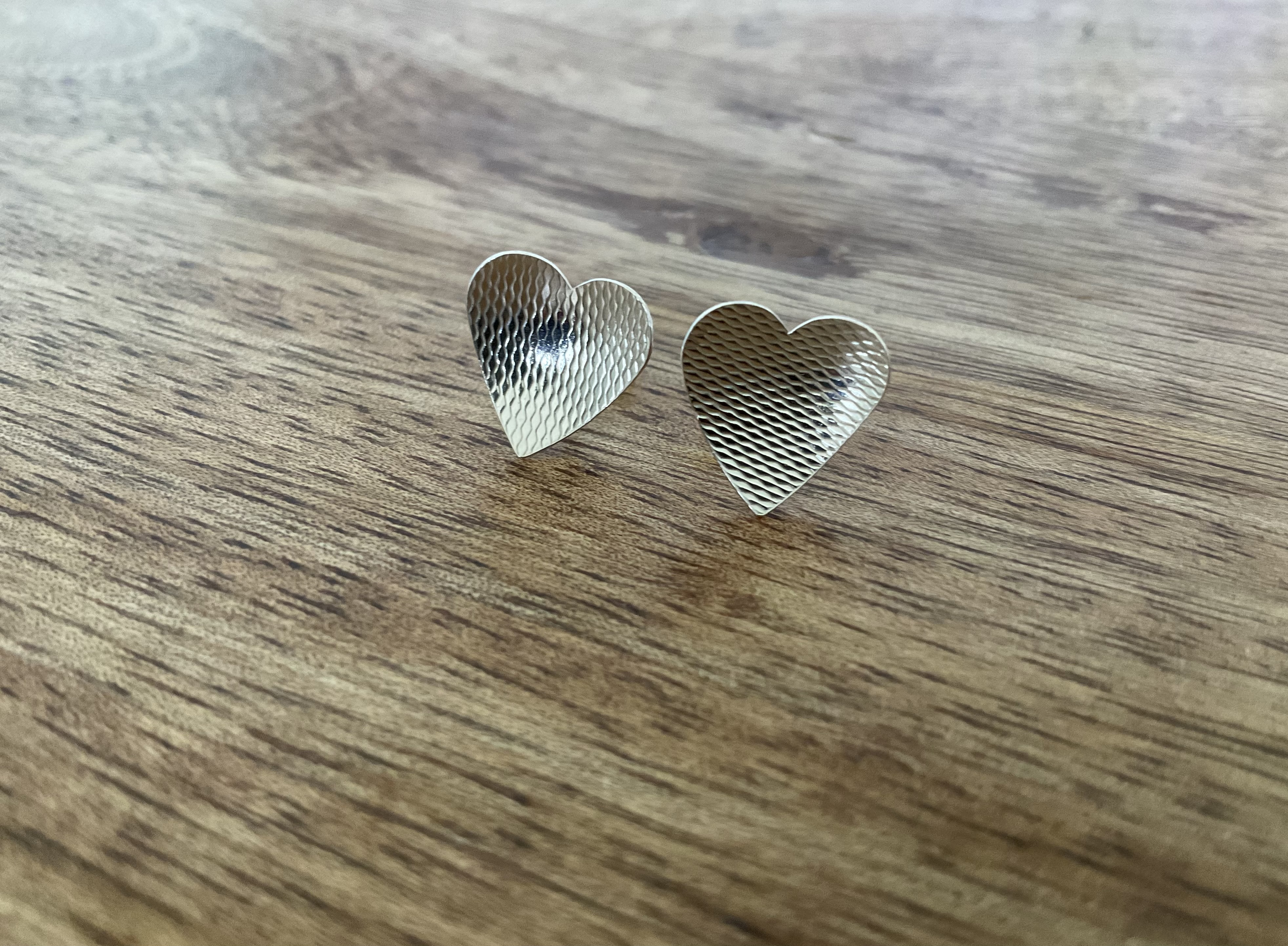 Vintage Heart Upcycled Stud Earrings - Click Image to Close
